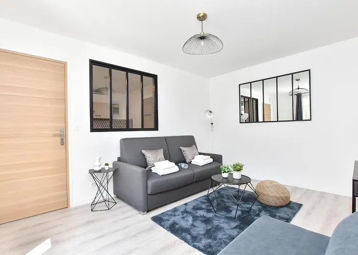 Authentic Apartment - 1Br-4P - La Villette
